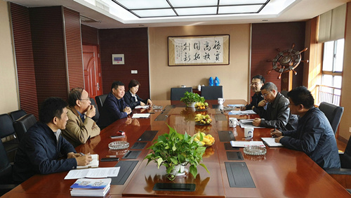 ������˰����쵼�������߷õ���